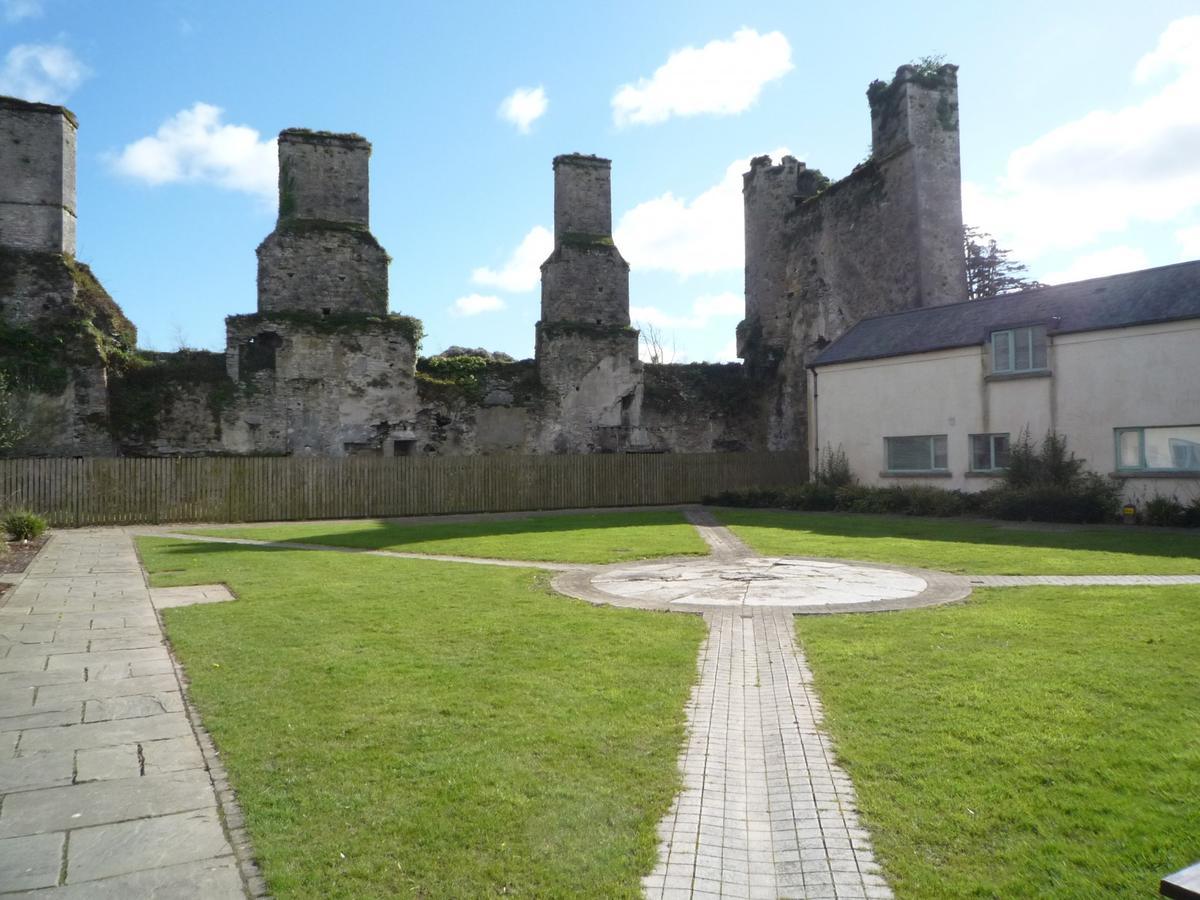 Castlemartyr Holiday Mews 3 Bed By Trident Holiday Homes Eksteriør bilde
