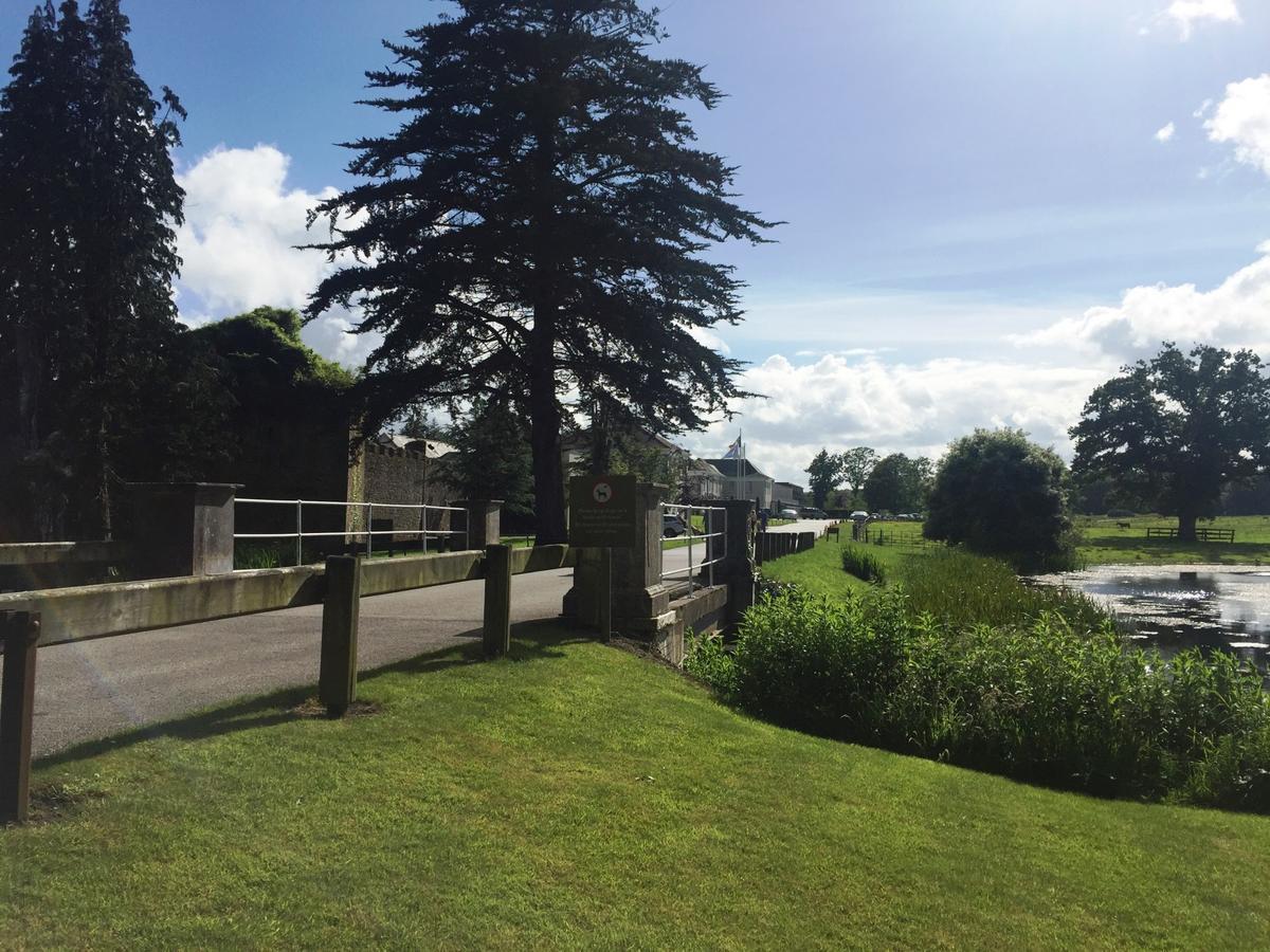 Castlemartyr Holiday Mews 3 Bed By Trident Holiday Homes Eksteriør bilde
